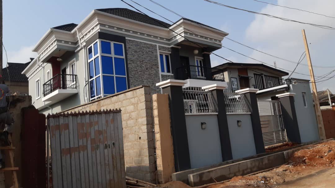 Executive 5 Bedroom Duplex